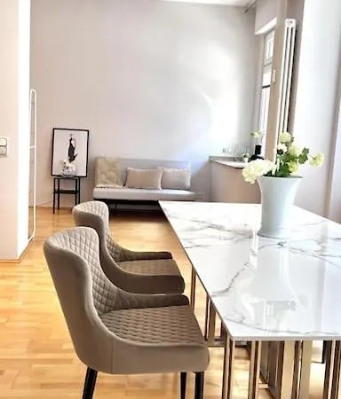 90Qm Designerwohnung Mit Kueche Und Jacuzzi In Do-City Dortmund Exterior photo