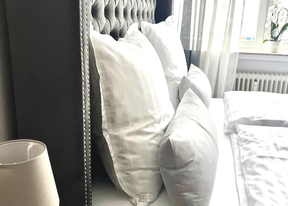 Apartment 90qm Designerwohnung Mit Kueche Und Jacuzzi In Do-city
